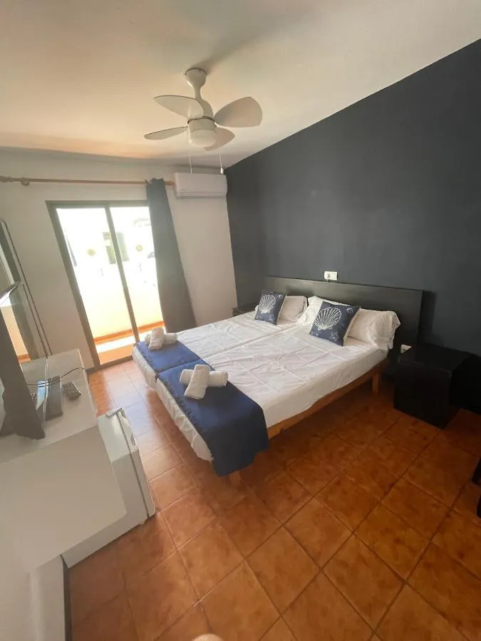 Hostal Balearic (Adults Only) Sant Antoni de Portmany