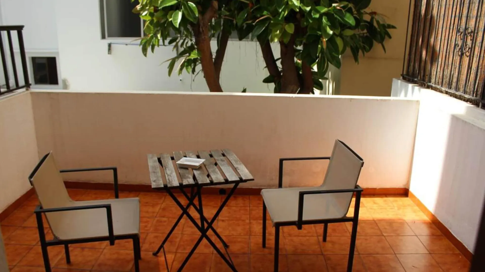 Guest house Hostal Balearic (Adults Only) San Antonio