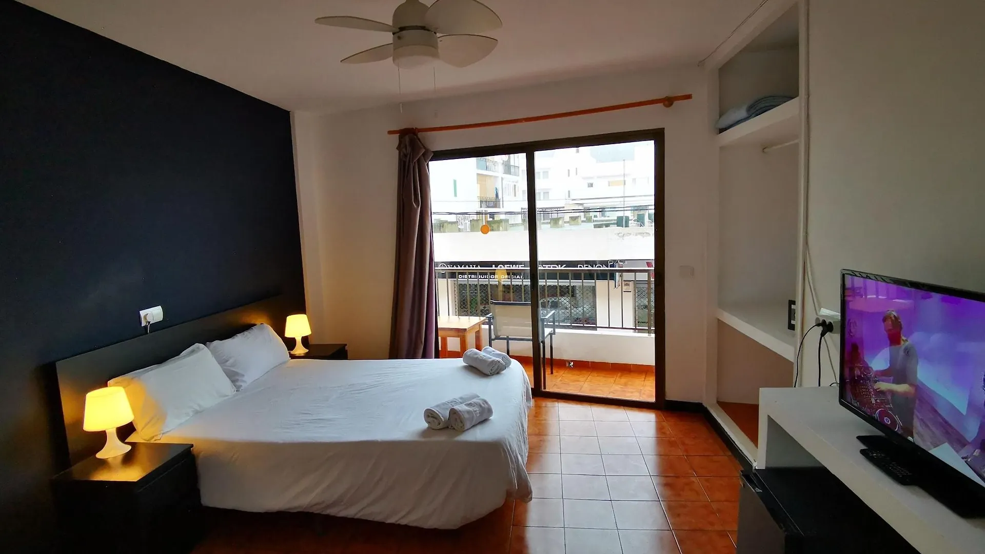 Hostal Baleàric Sant Antoni de Portmany Spagna