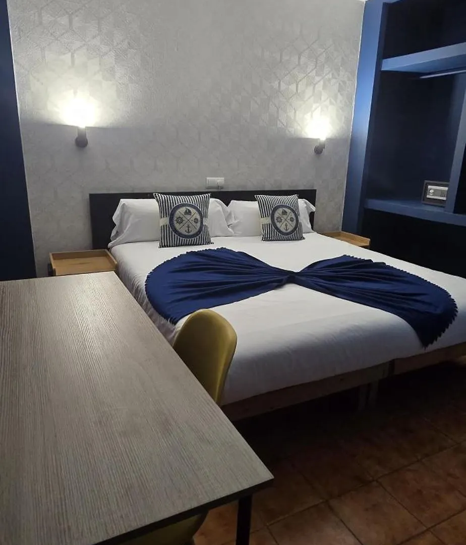 Hostal Baleàric Sant Antoni de Portmany Spagna