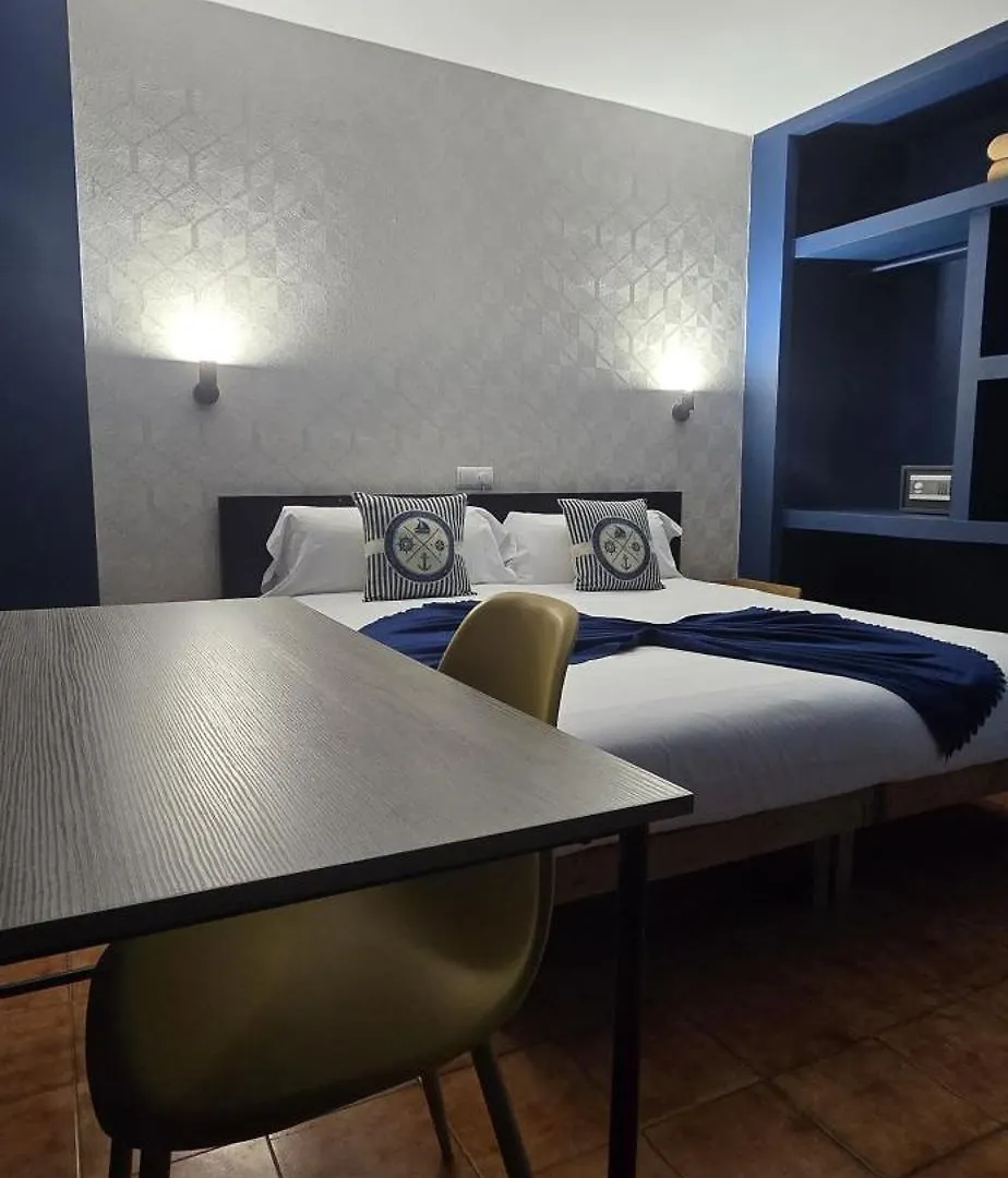 Affittacamere Hostal Baleàric Sant Antoni de Portmany Spagna